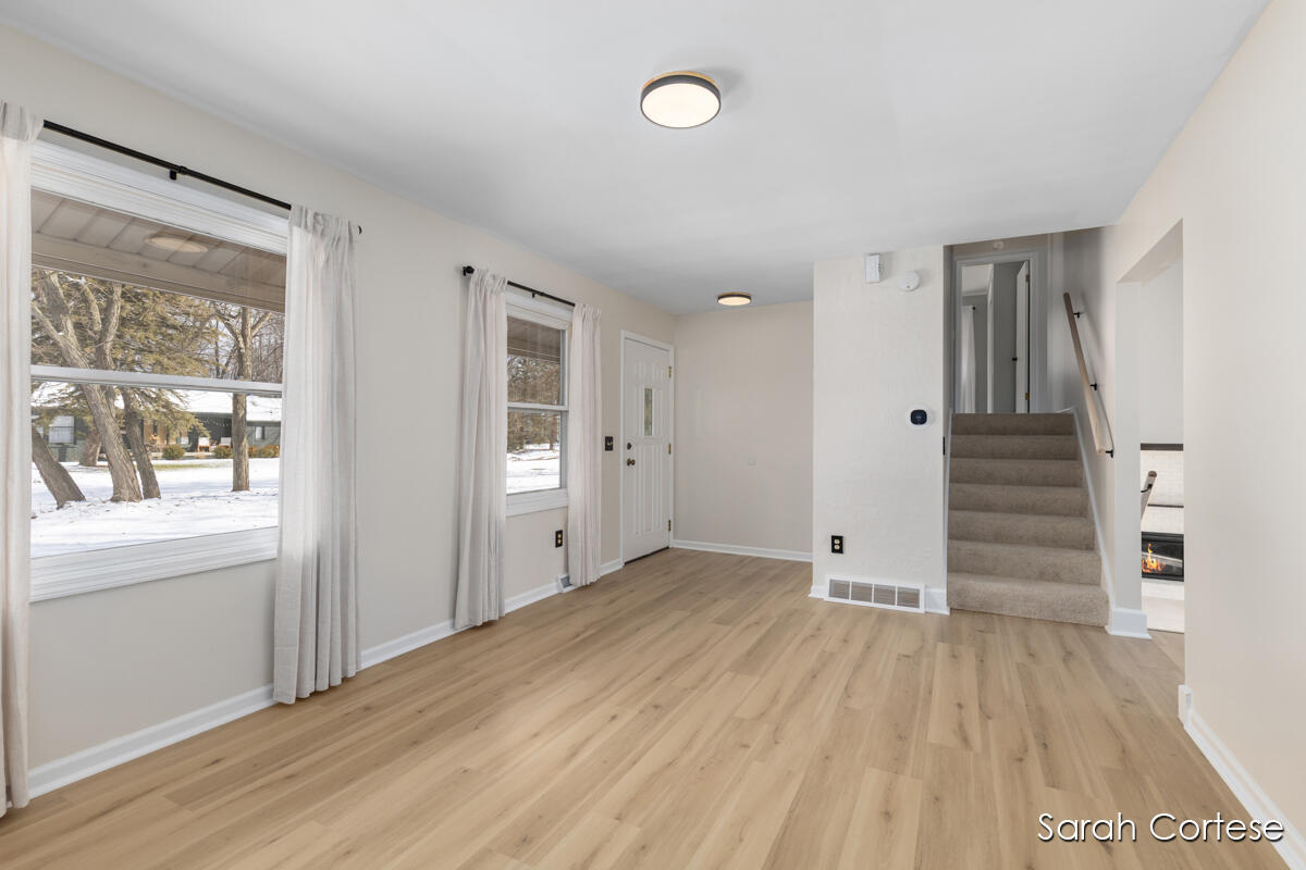 6150 Winthrop Court SE