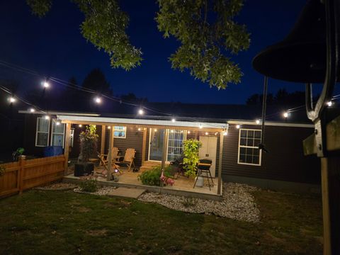 Tiny photo for 11462 W Sidney Road, Montcalm Township, MI 49326 (MLS # 72026013533)