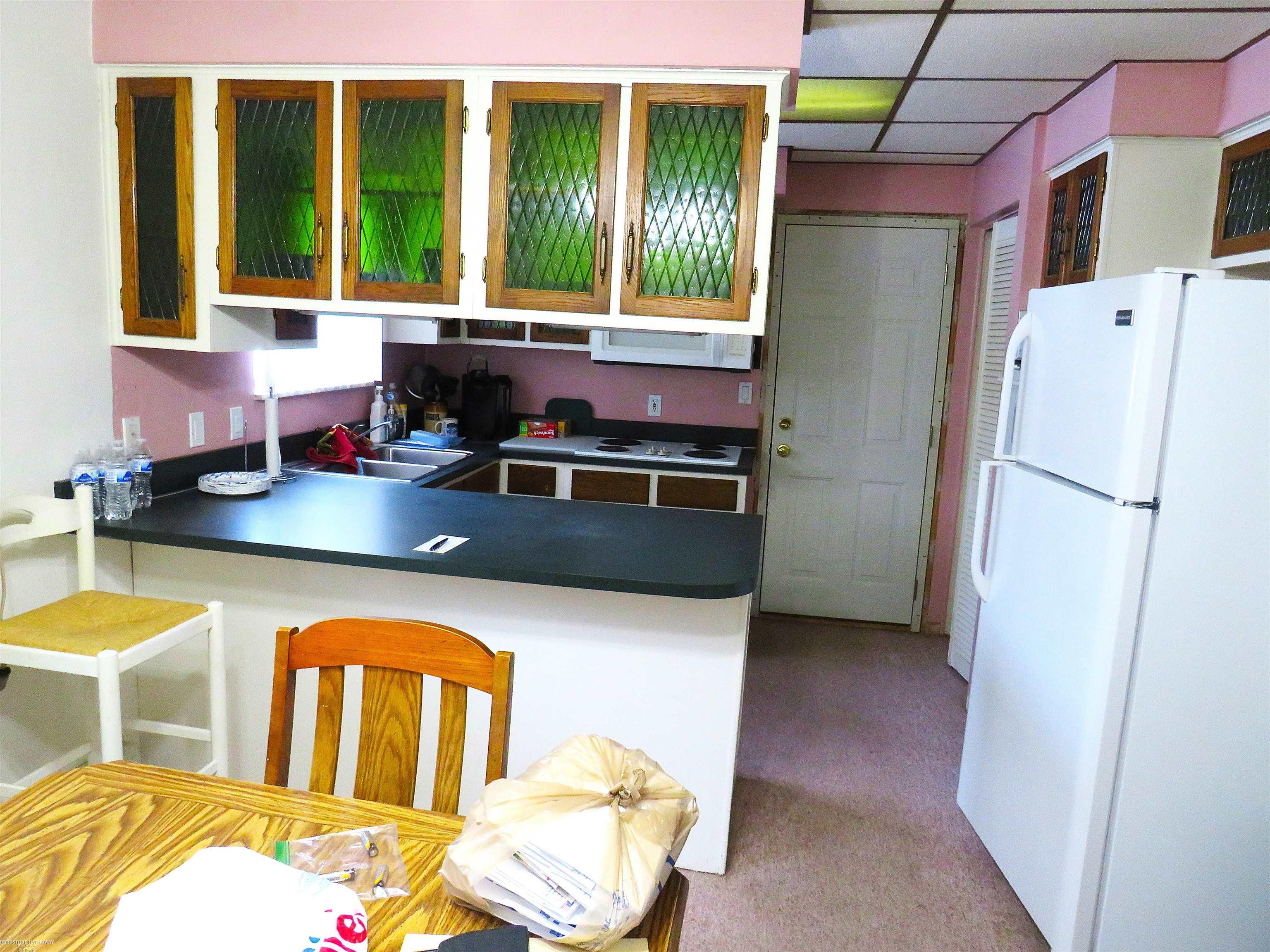 Columbus Township, Michigan 48063, United States, 3 Bedrooms Bedrooms, ,2 BathroomsBathrooms,Residential,Pending,76905