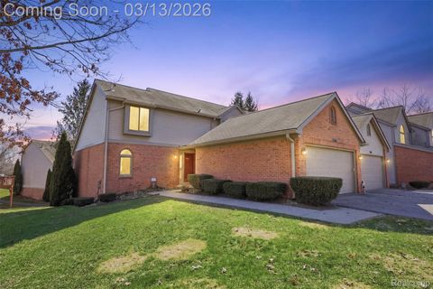 1004 Rosewood Court Brighton City MI 48116