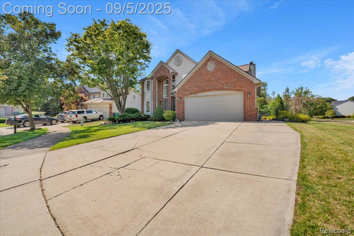 Commerce Charter Township, Michigan 48382, United States, 4 Bedrooms Bedrooms, ,3 BathroomsBathrooms,Residential,Active,203760