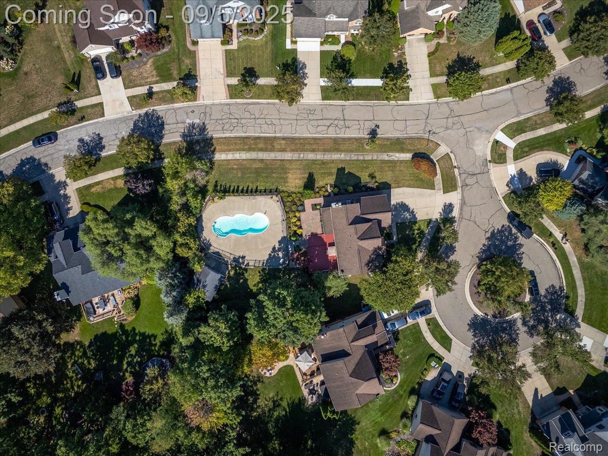 Commerce Charter Township, Michigan 48382, United States, 4 Bedrooms Bedrooms, ,3 BathroomsBathrooms,Residential,Active,203760