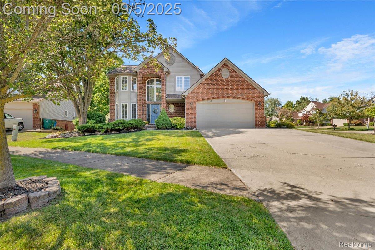 Commerce Charter Township, Michigan 48382, United States, 4 Bedrooms Bedrooms, ,3 BathroomsBathrooms,Residential,Active,203760