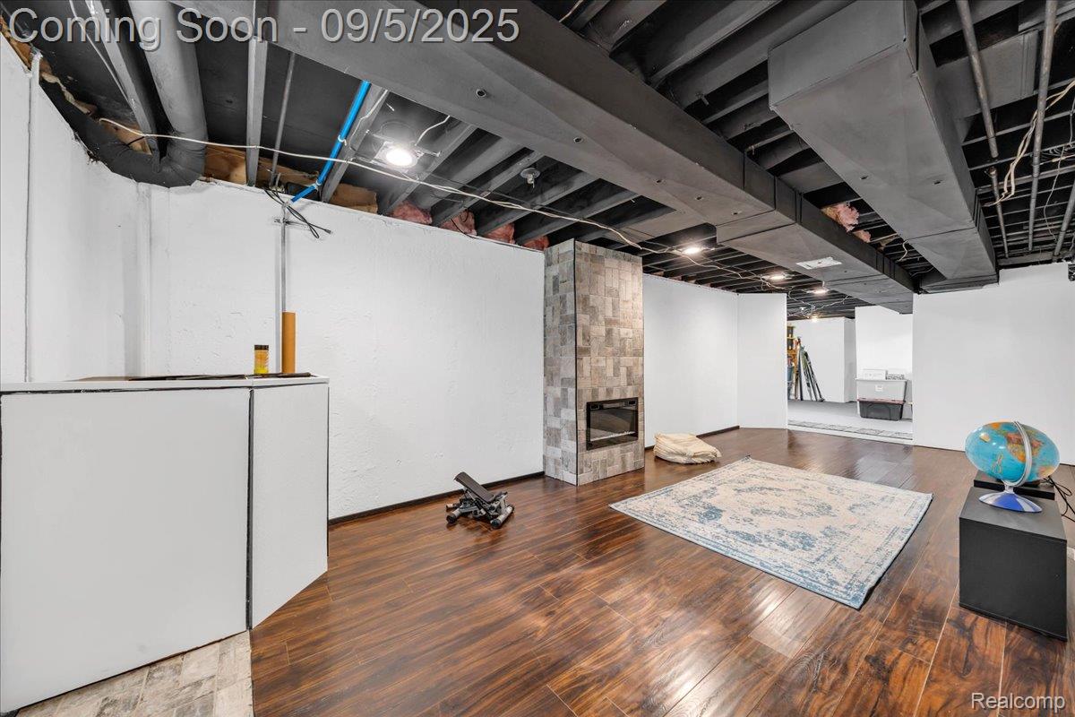 Commerce Charter Township, Michigan 48382, United States, 4 Bedrooms Bedrooms, ,3 BathroomsBathrooms,Residential,Active,203760