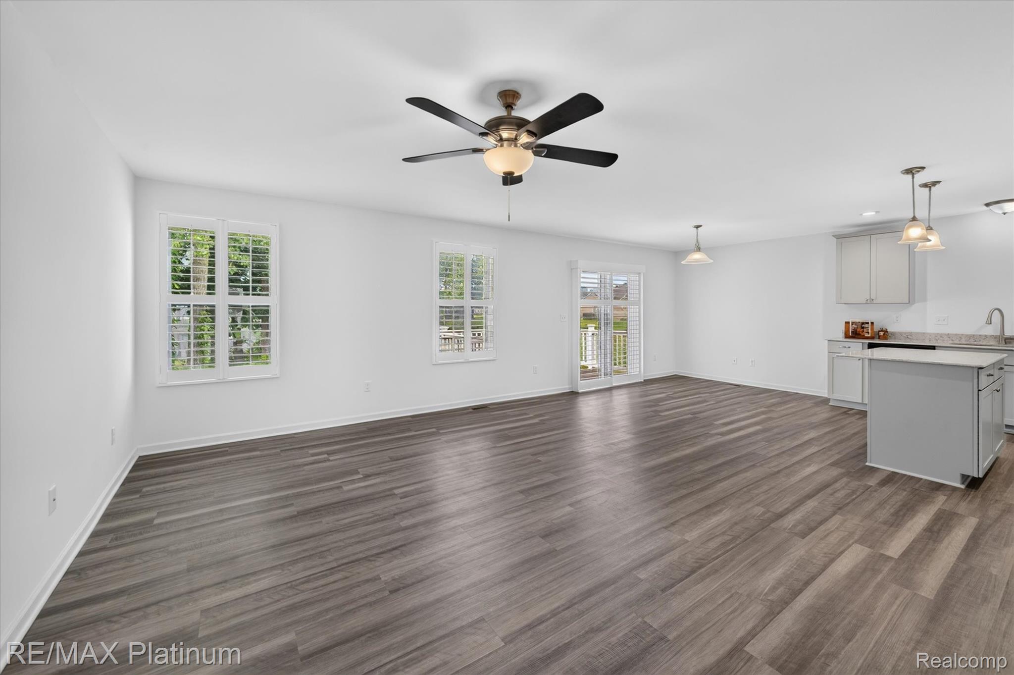 10324 Swan Lake Circle