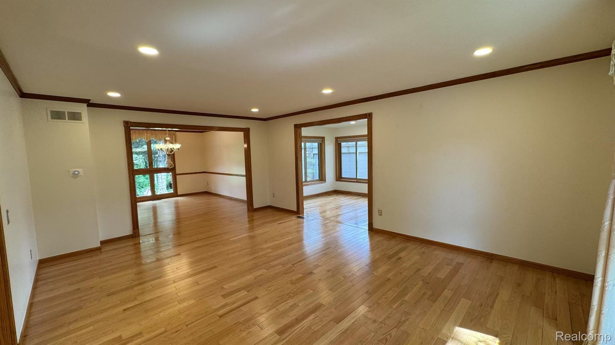 3440 Salem Drive