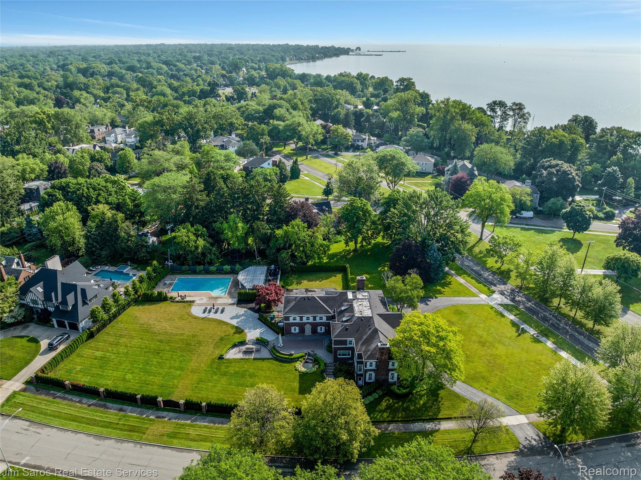 15701 WINDMILL POINTE Drive