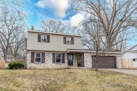 5812 Blaine Avenue SE Kentwood City MI 49508