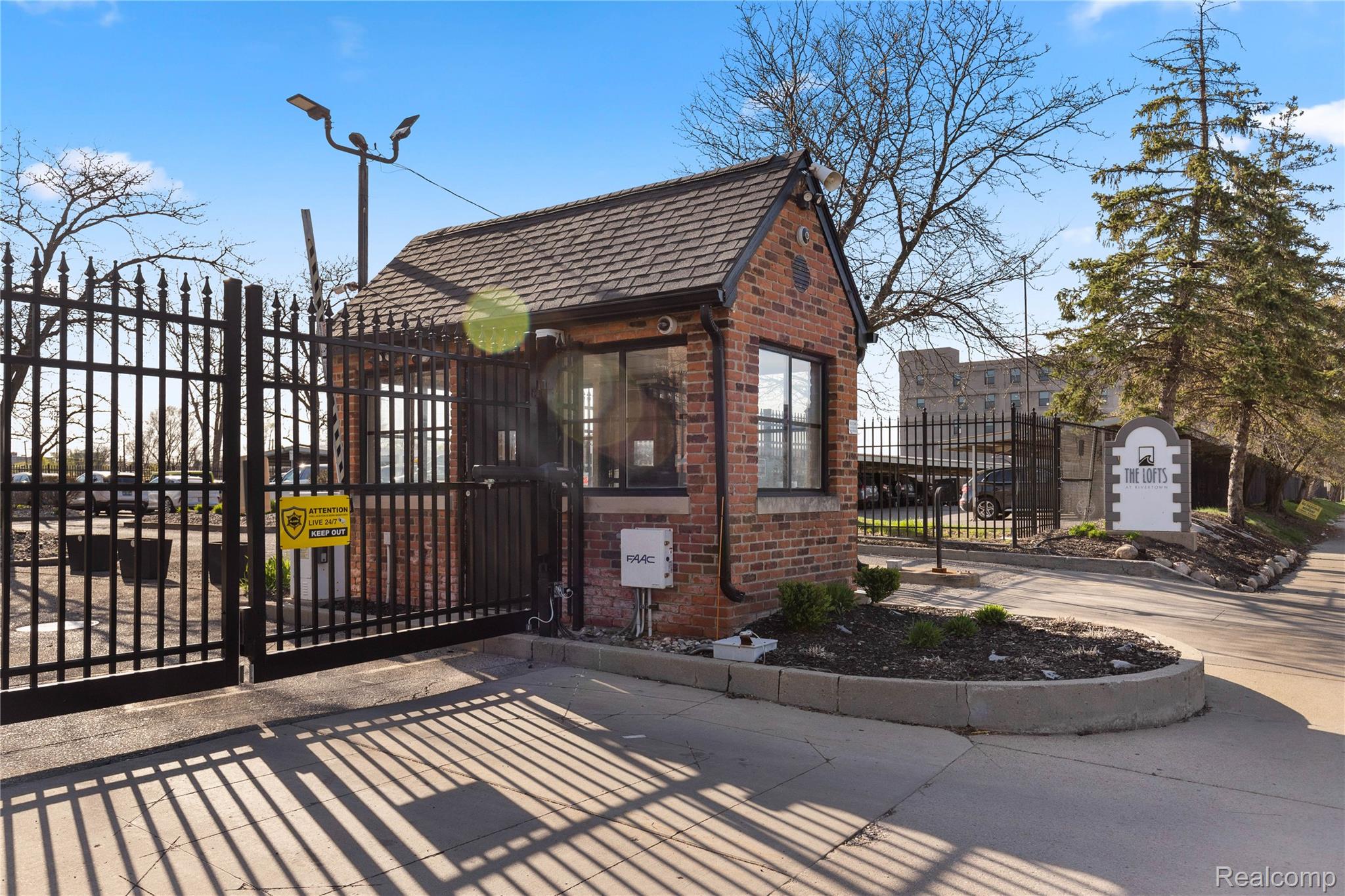 Detroit City, Michigan 48207, United States, 1 Bedroom Bedrooms, ,2 BathroomsBathrooms,Residential,Active,193586