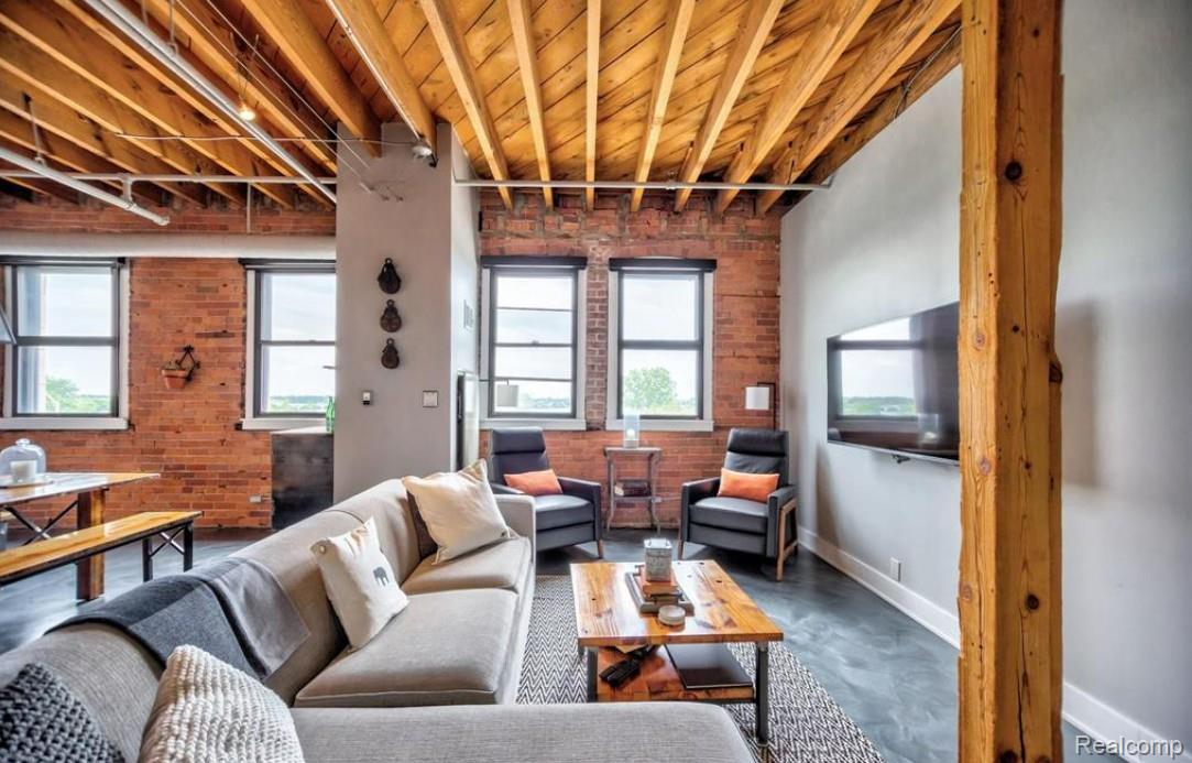 Detroit City, Michigan 48207, United States, 1 Bedroom Bedrooms, ,2 BathroomsBathrooms,Residential,Active,193586