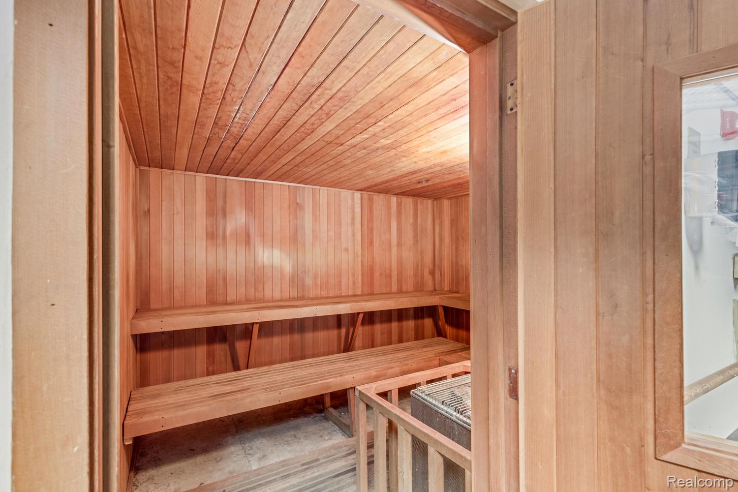 Detroit City, Michigan 48207, United States, 1 Bedroom Bedrooms, ,2 BathroomsBathrooms,Residential,Active,193586