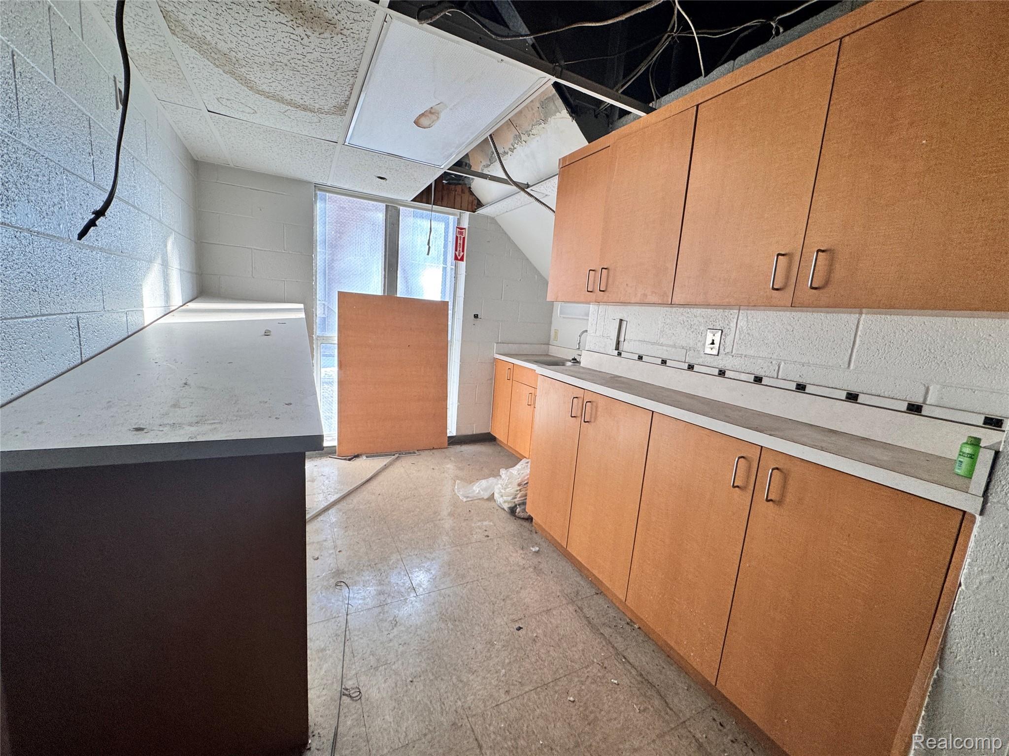 20800 Greenfield Road