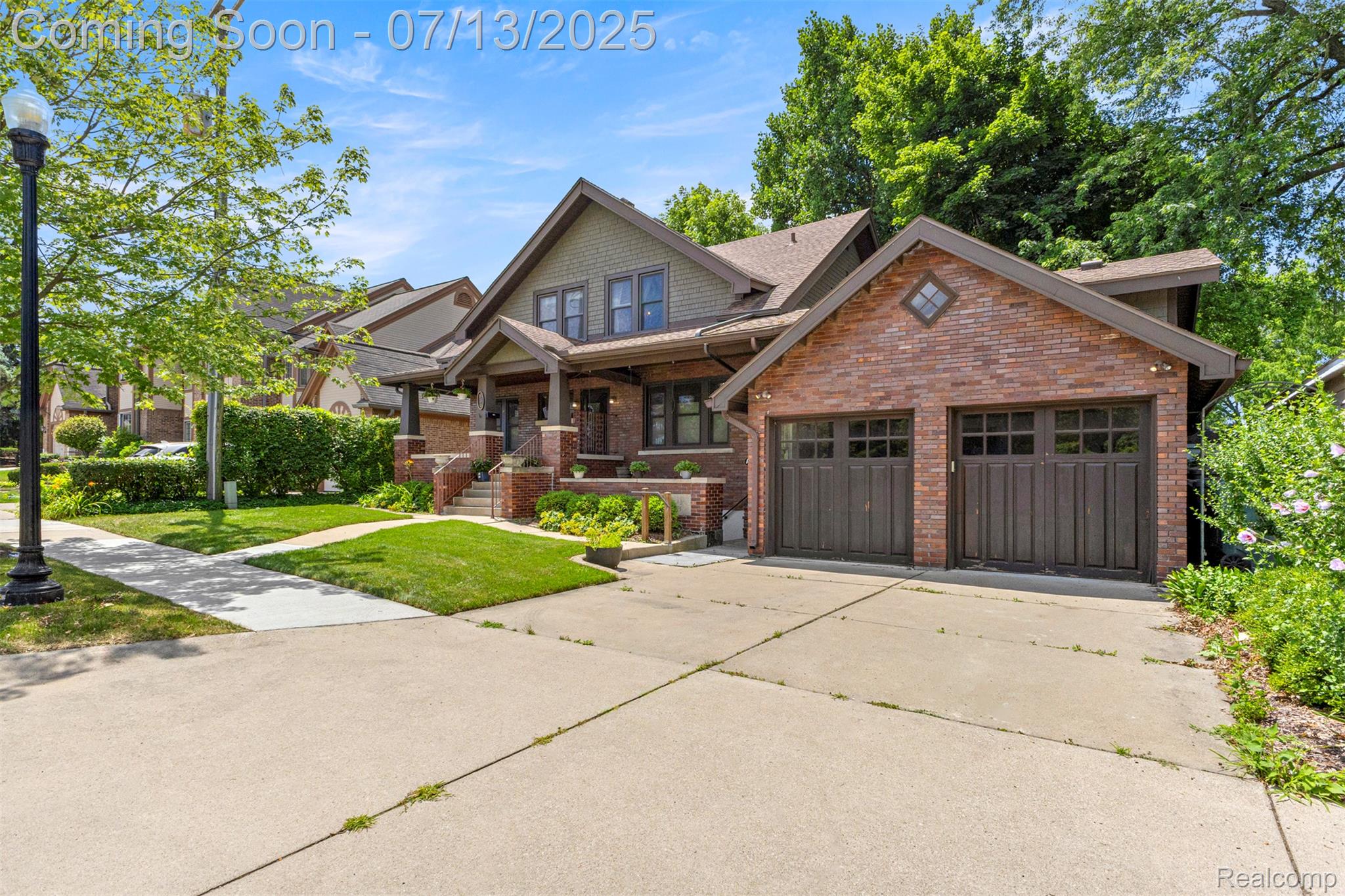 830 S Brady Road