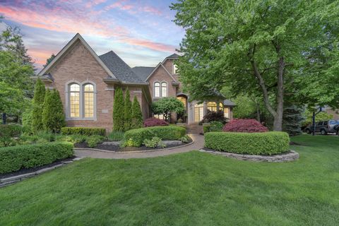 47914 Beckenham Boulevard Novi City Oakland MI 48374