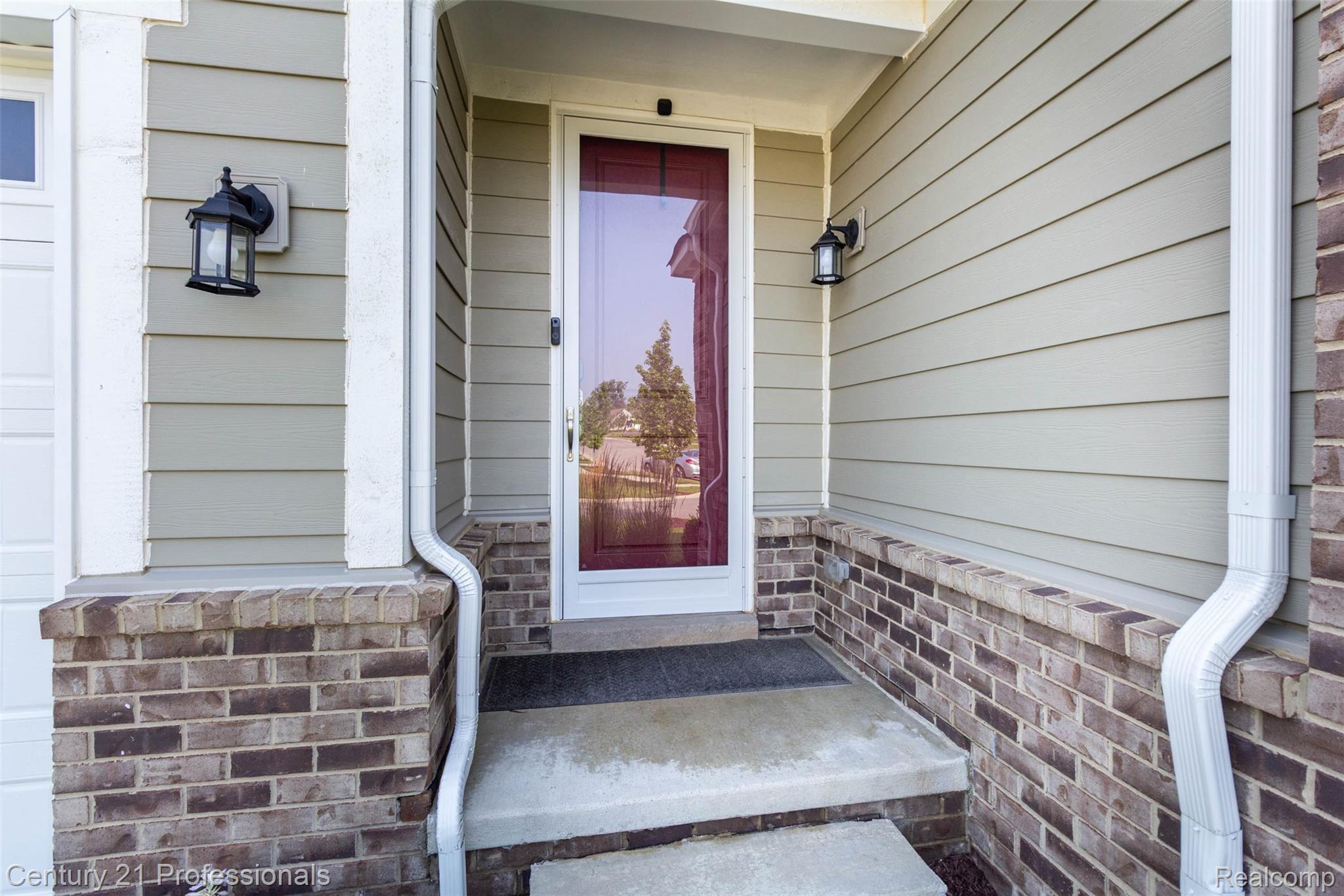 17242 Garden Ridge Lane