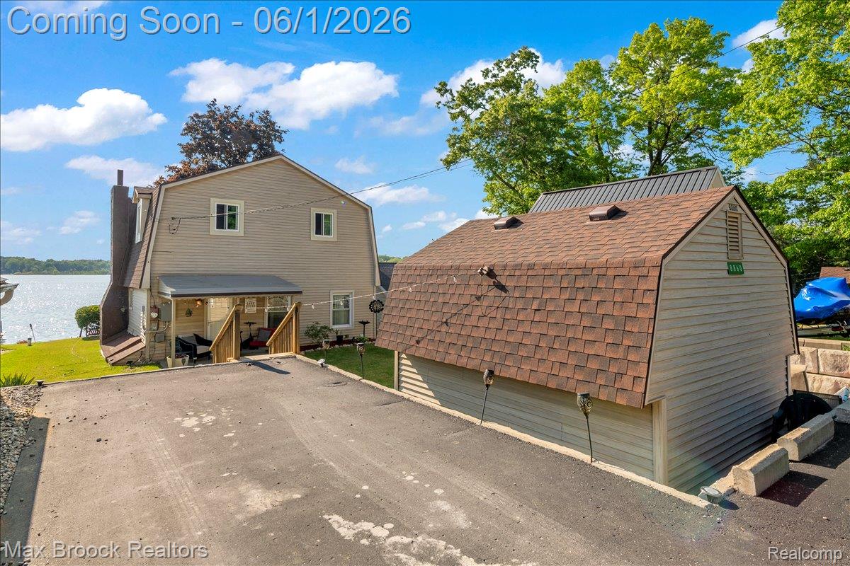 8860 Rushside Drive
