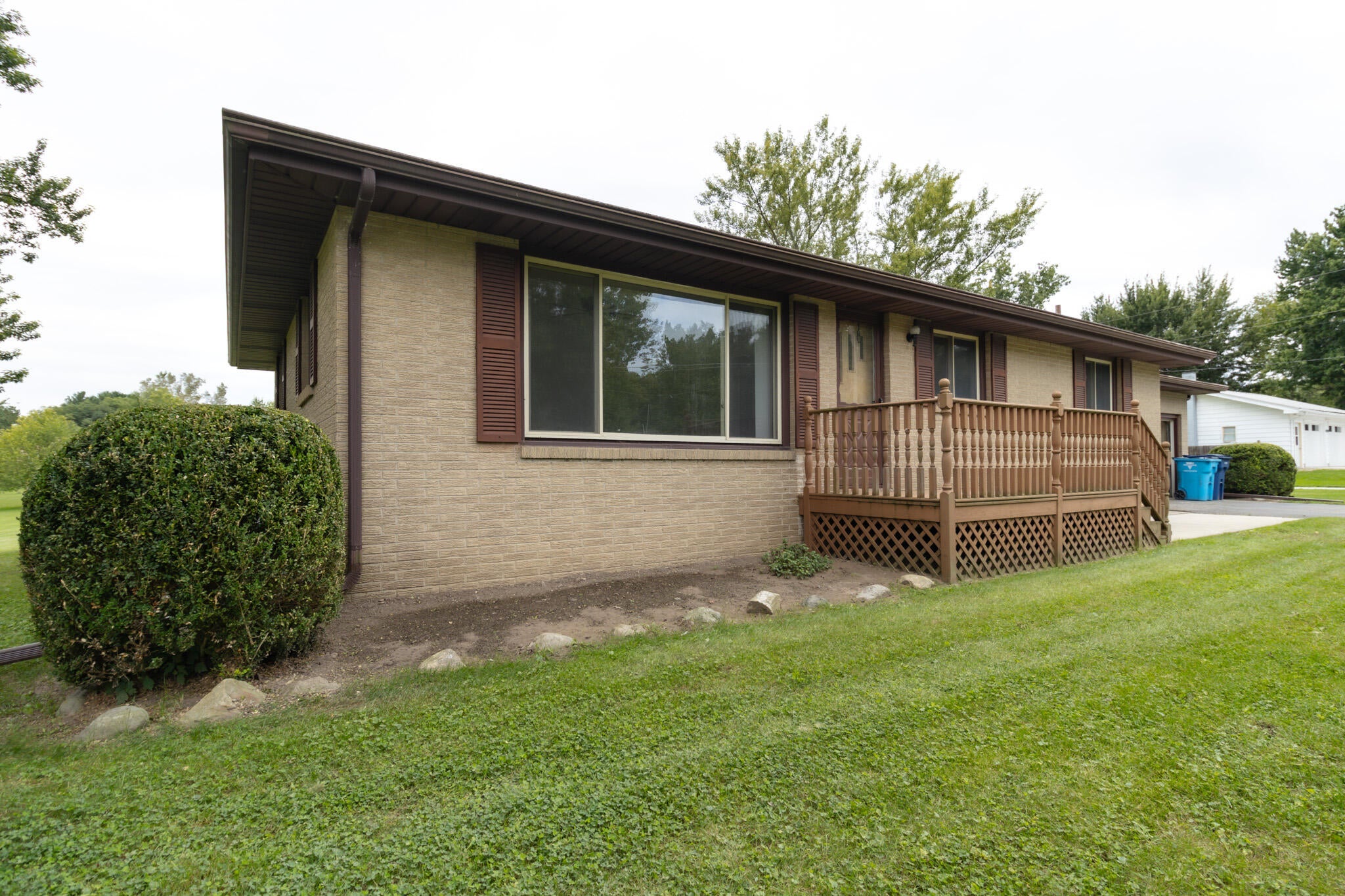 1926 W Hinchman Road