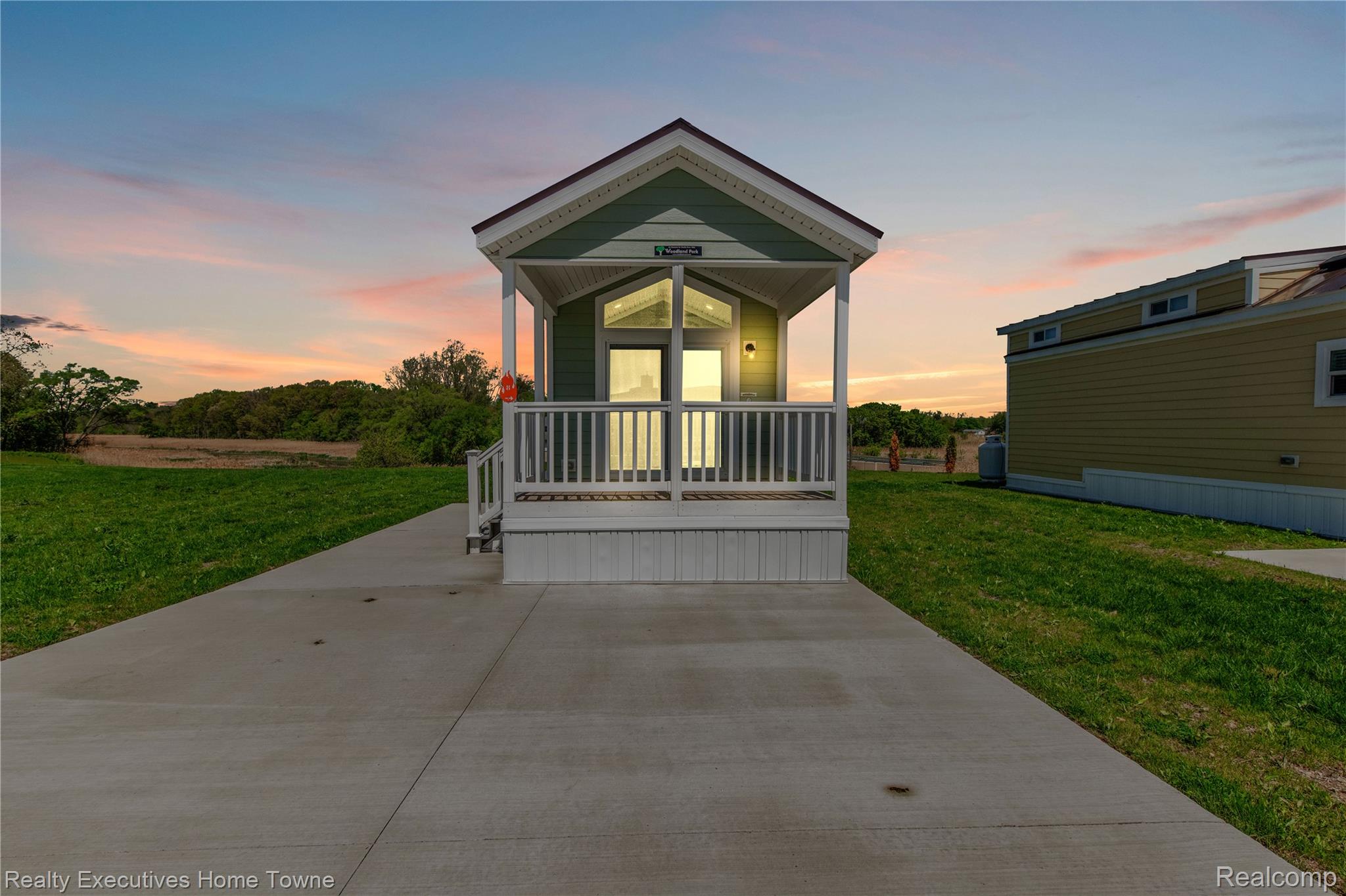 2301 Water St. Lot 8