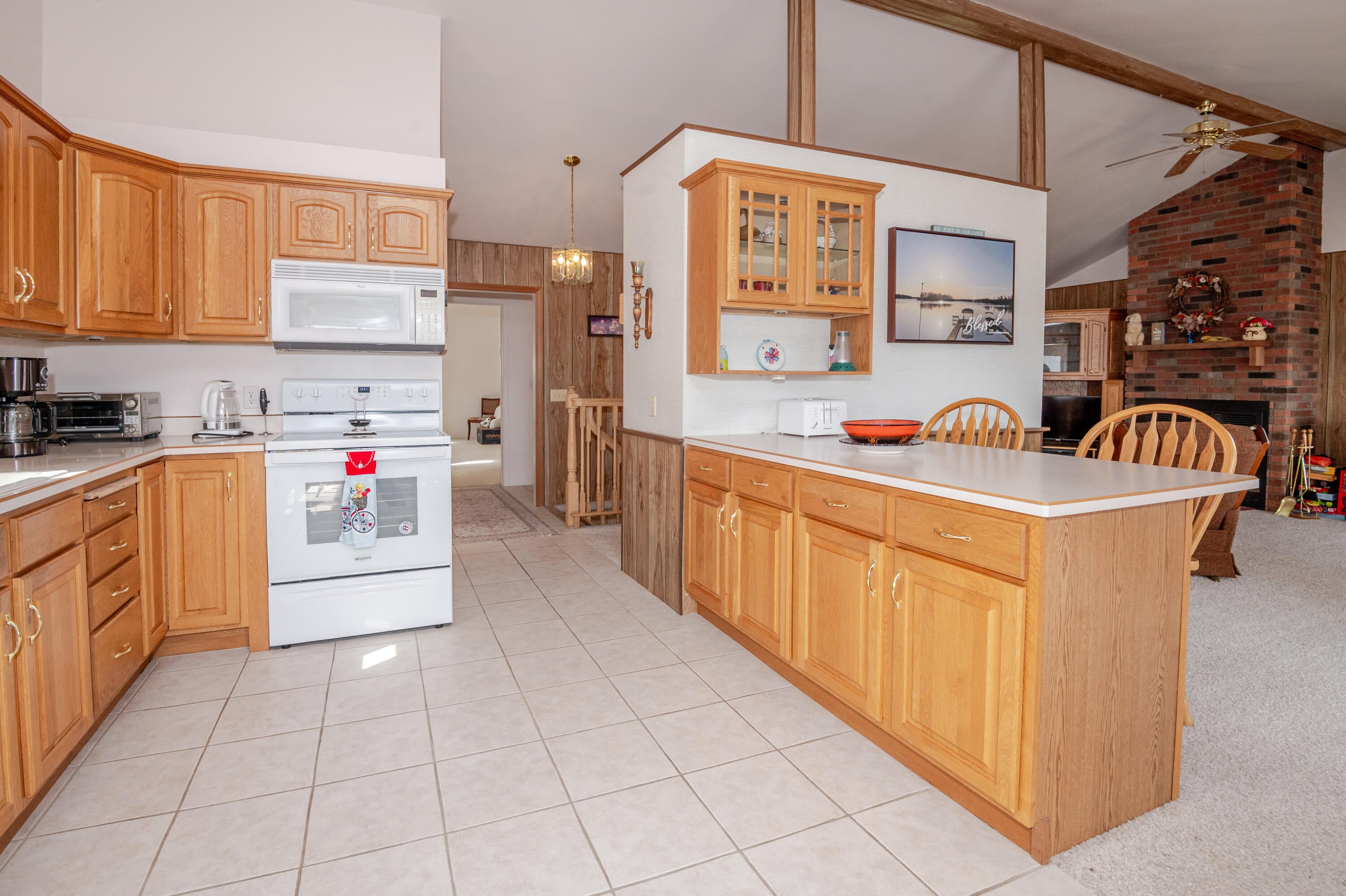 50367 W Lakeshore Drive
