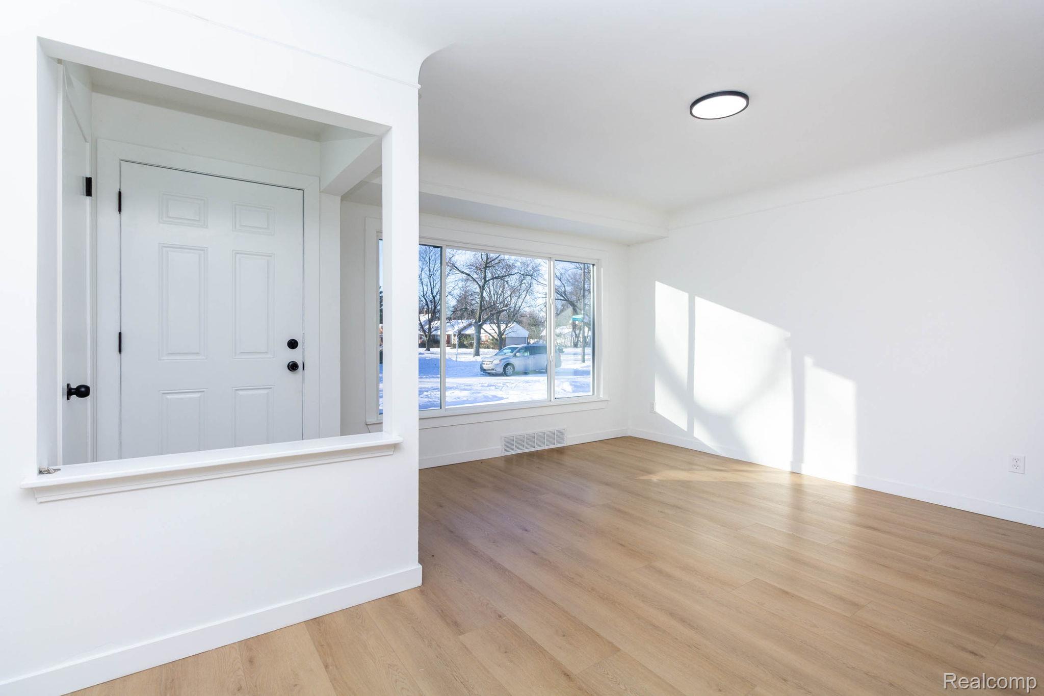 18890 Grayfield Street