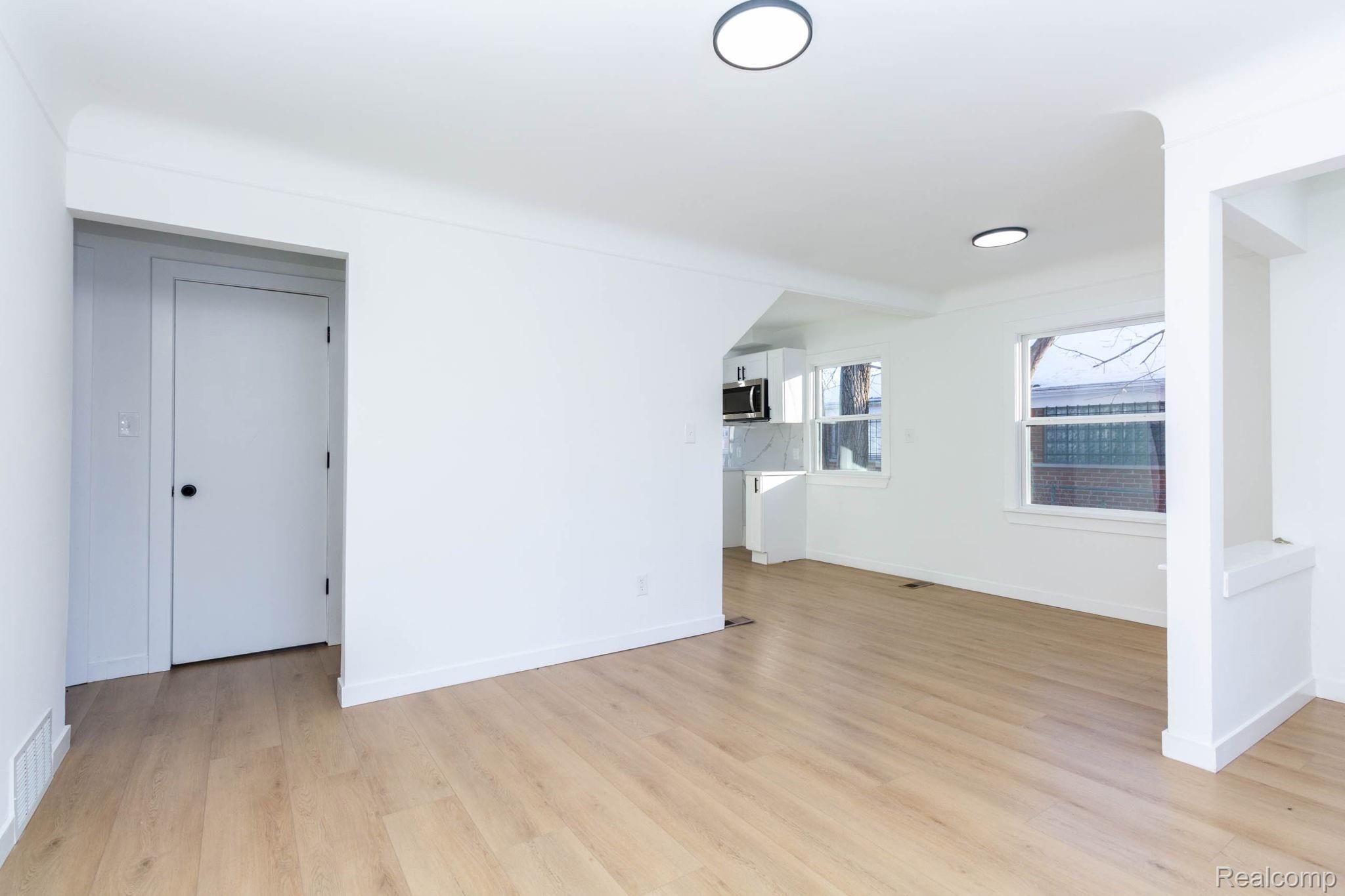 18890 Grayfield Street