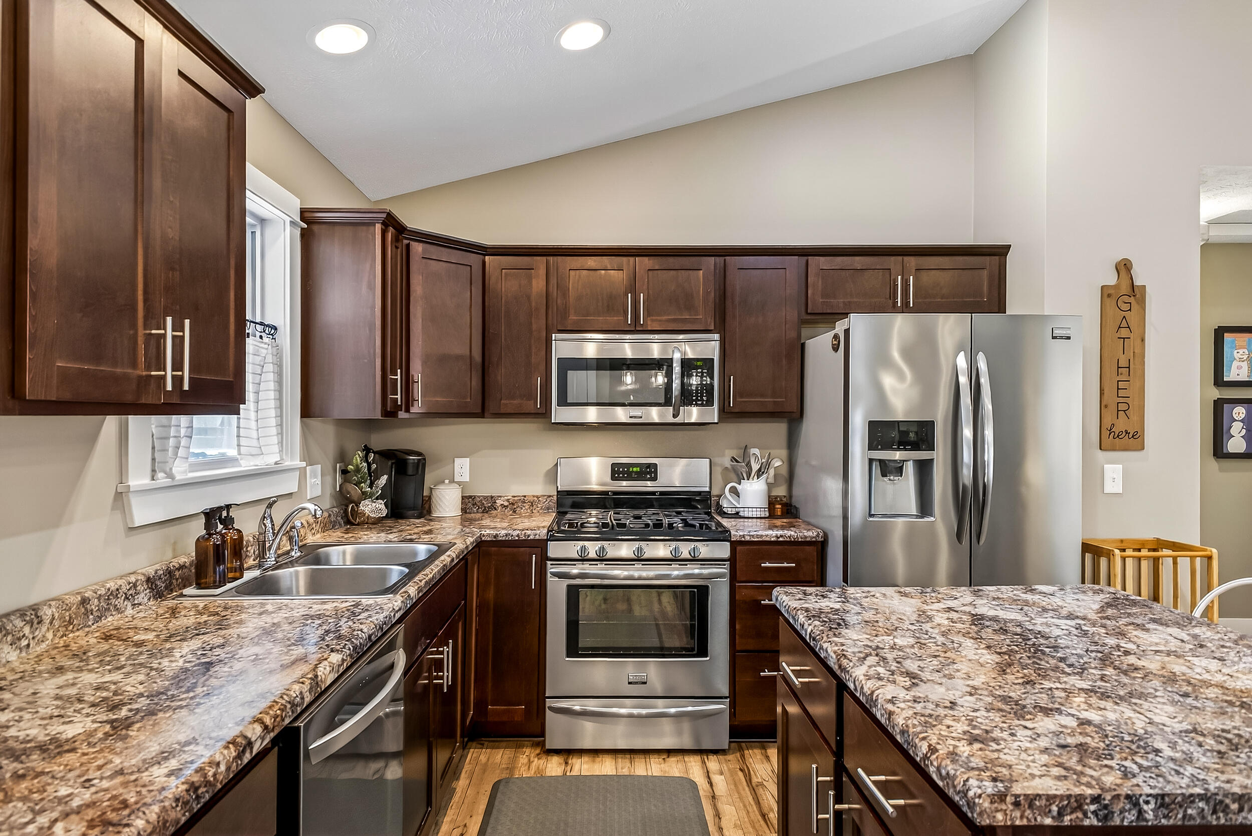 6578 Black Hawk Lane