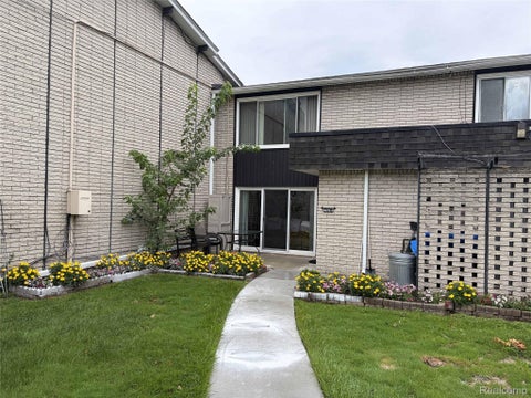 Photo for 8272 Karam Boulevard 4