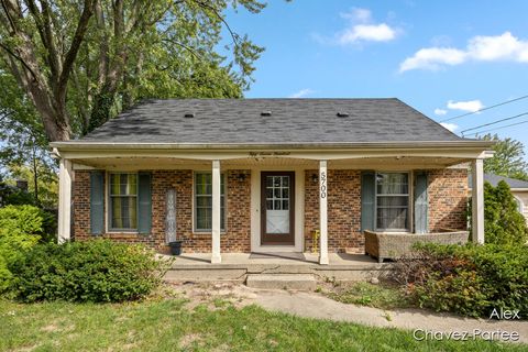 Photo of 5700 Gentian Court SE, Kentwood City, MI 49508 (MLS # 65025051373)