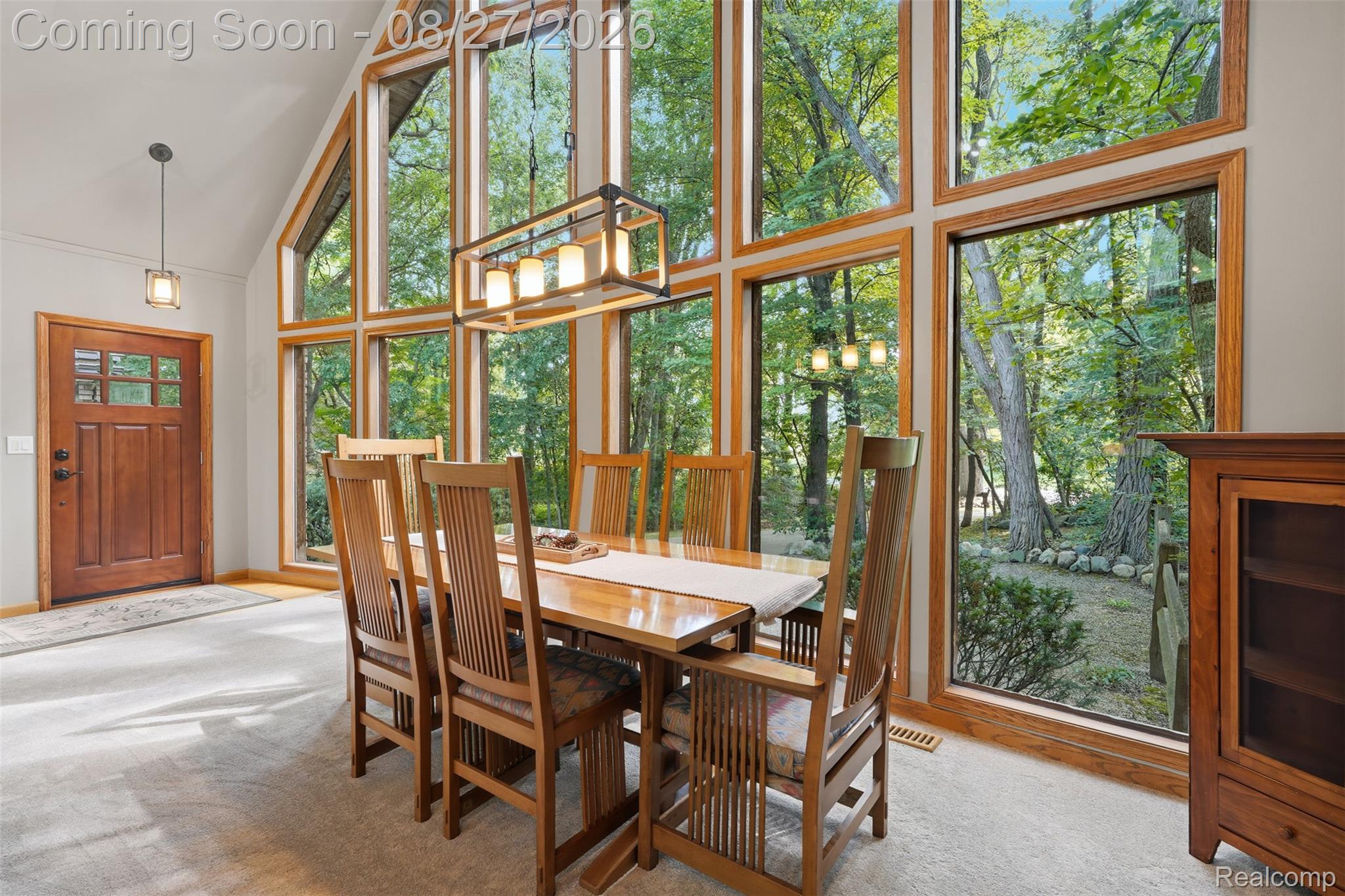 8984 Peer Road