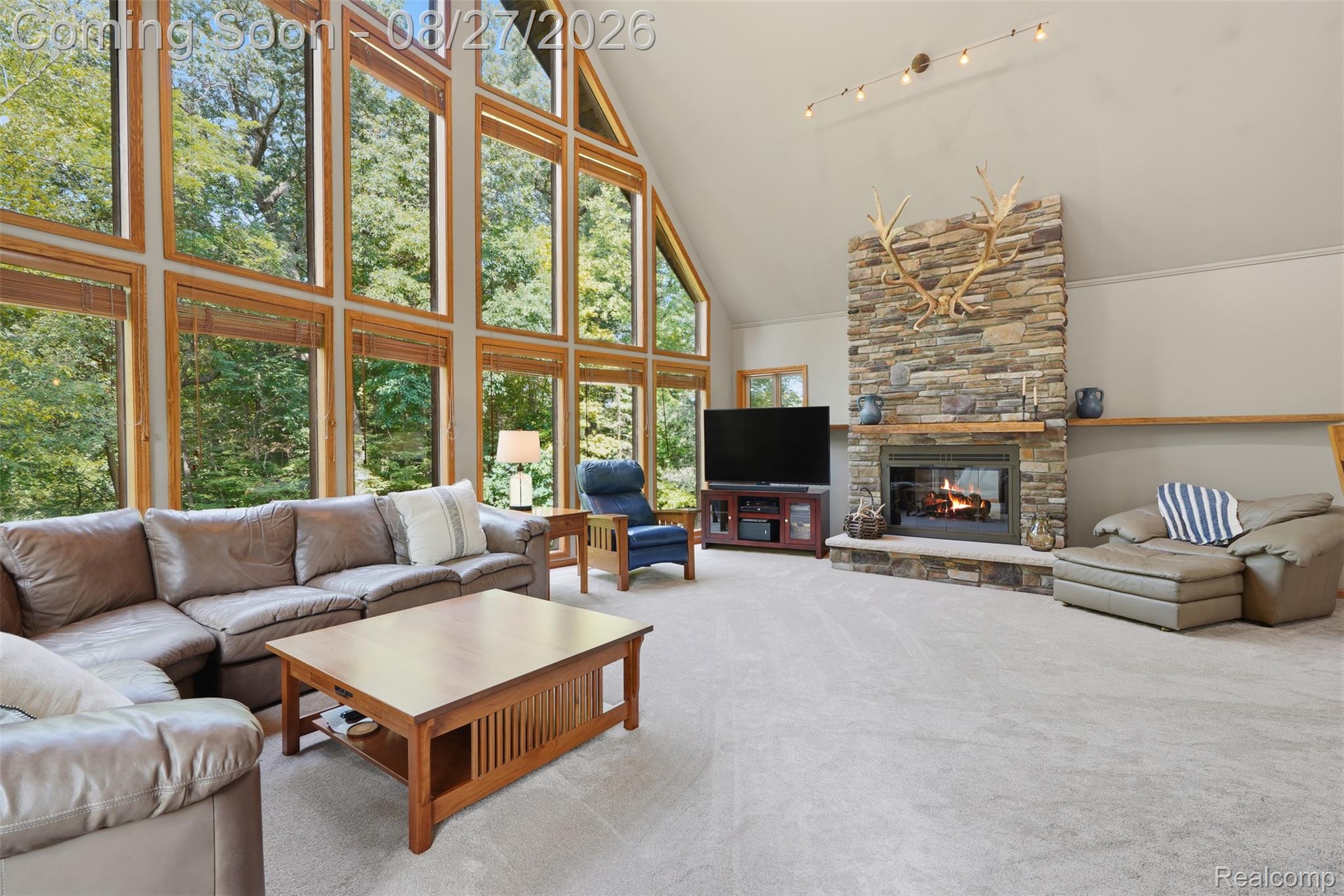 8984 Peer Road