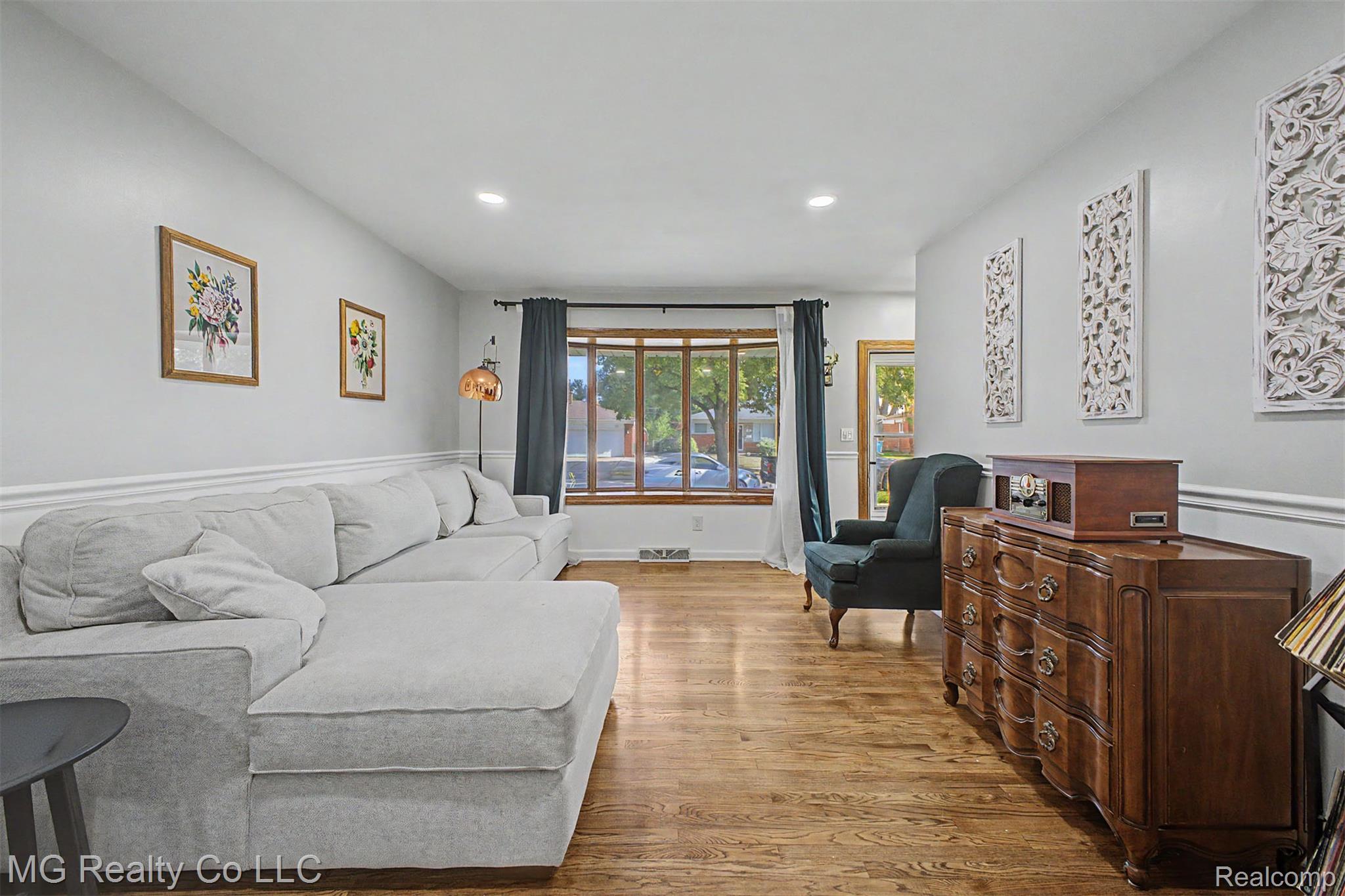 13644 Joyce Drive