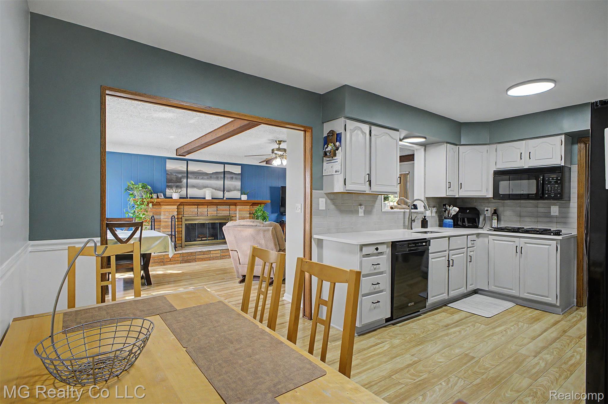 13644 Joyce Drive