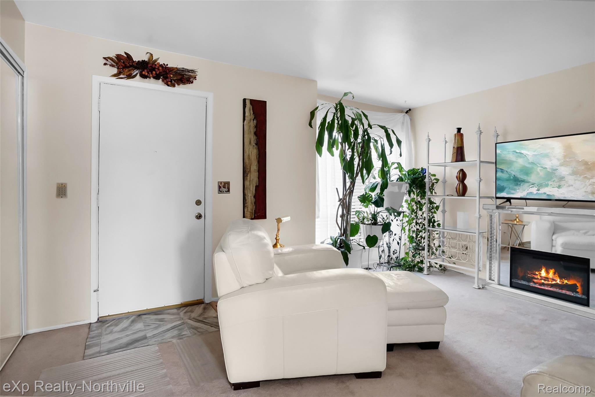 20937 Sherman Avenue 17