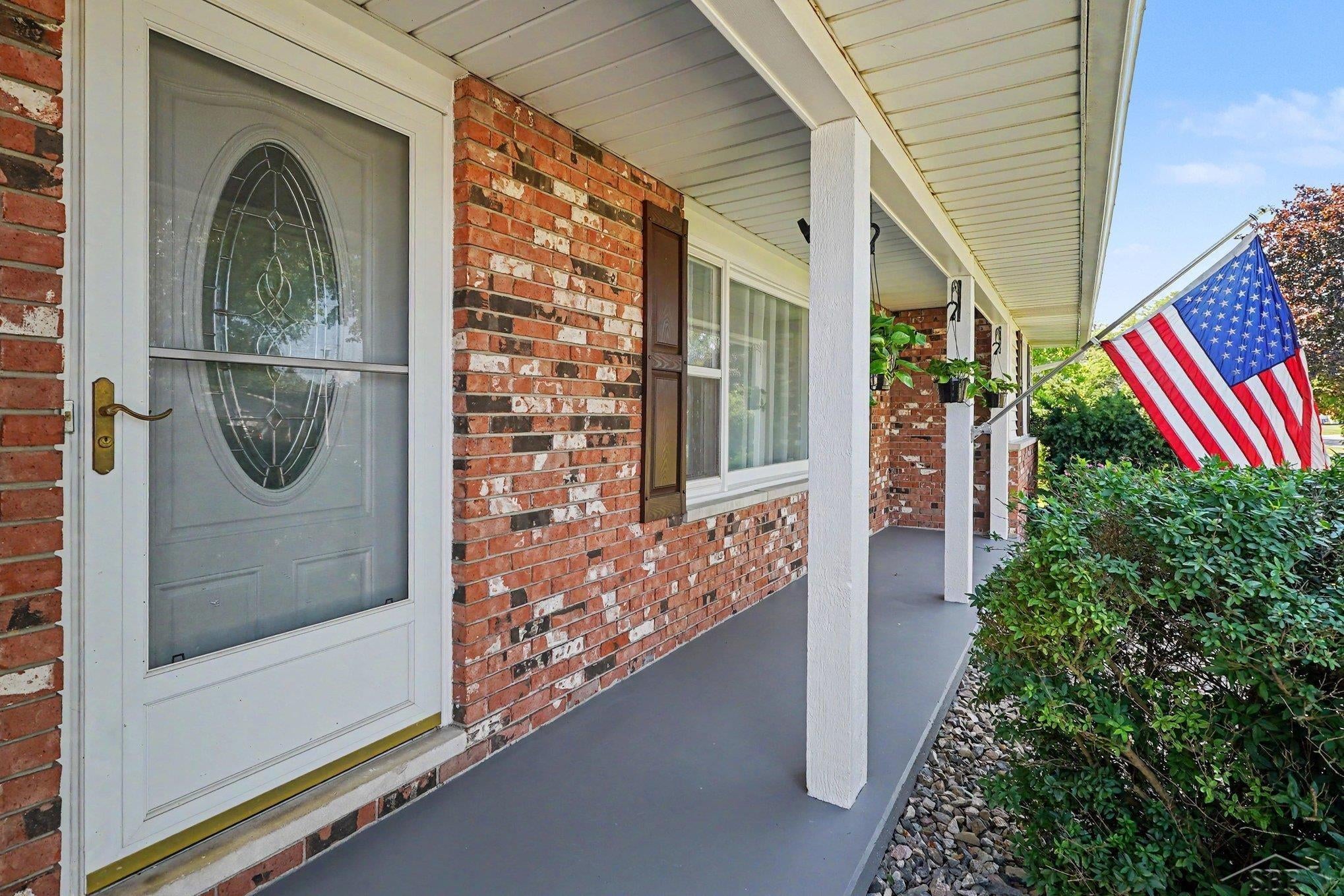 698 Plymouth Drive