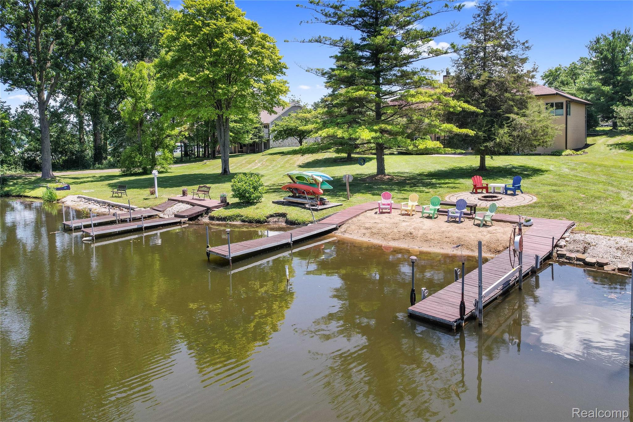 2985 Dana Pointe Drive