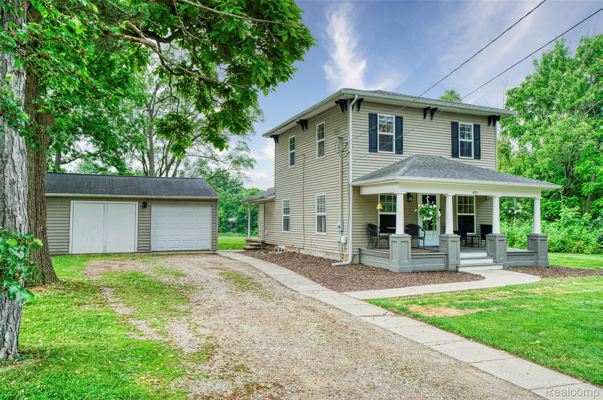 405 Garden Lane