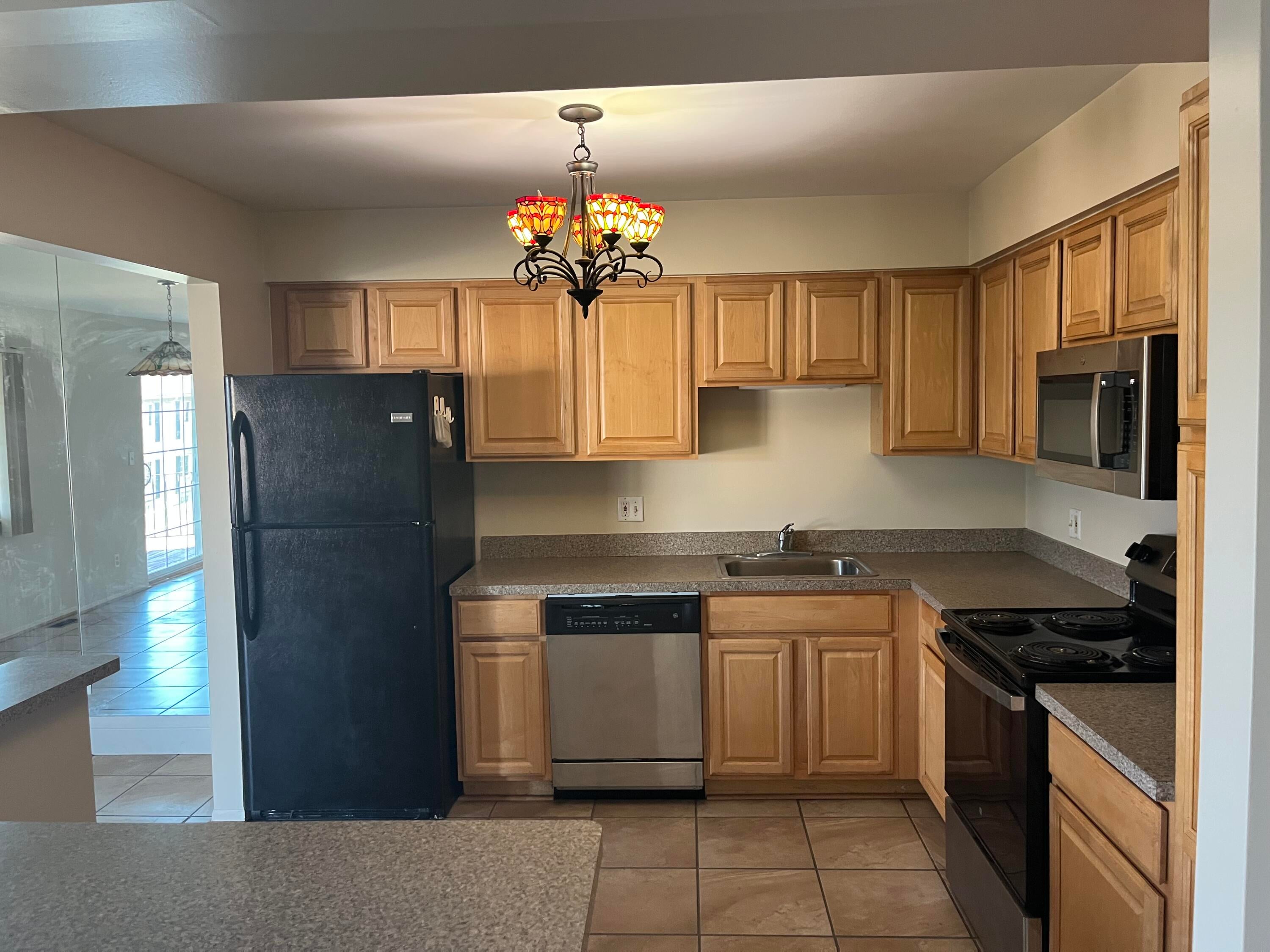 6103 Orchard Lake Road 203