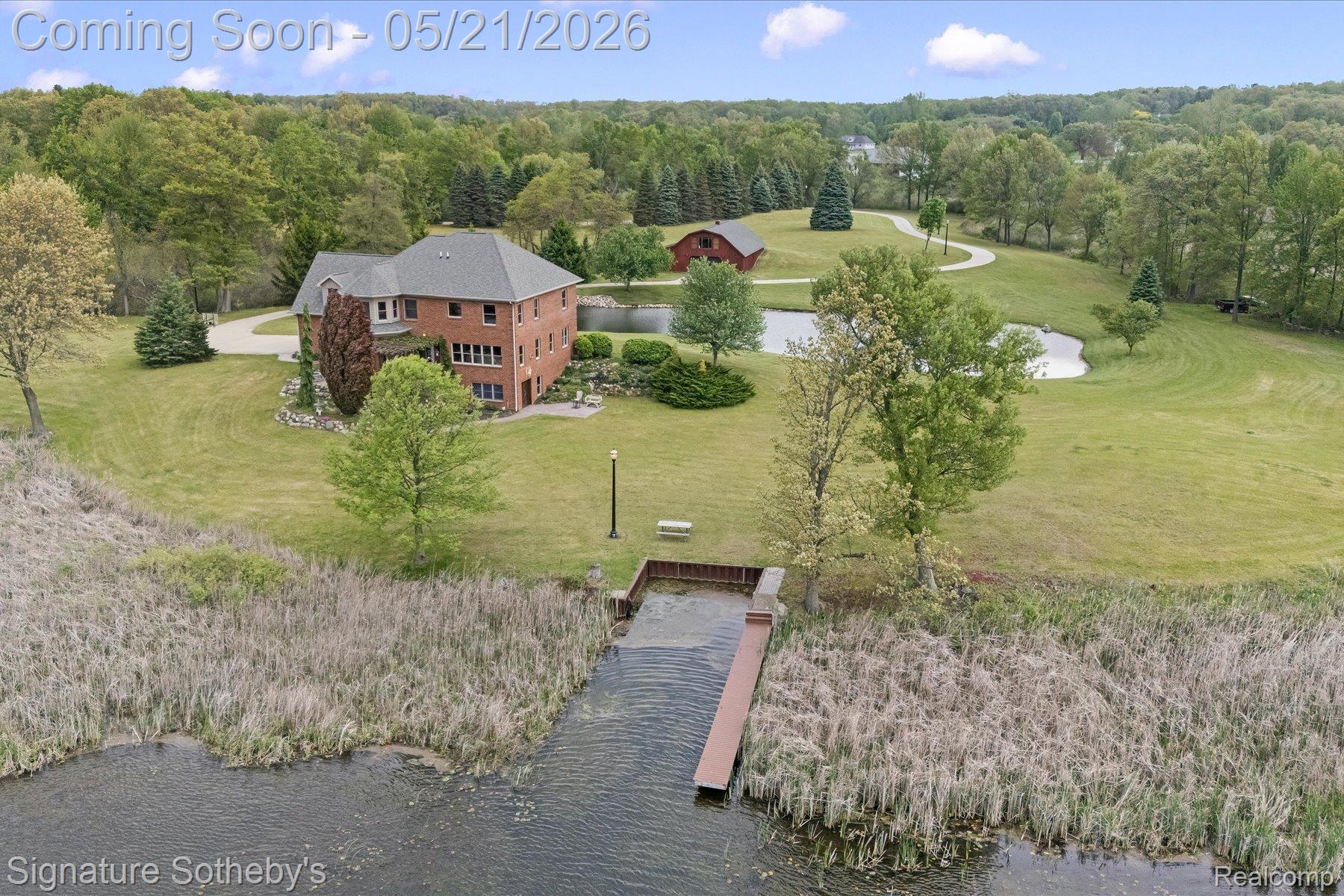 6831 Price Lake Road N