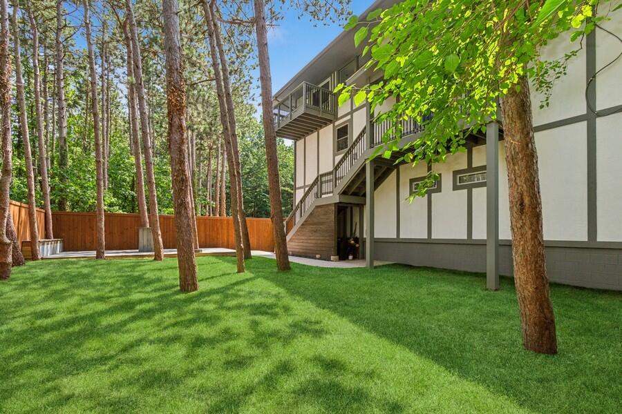 2949 Pagoda Path