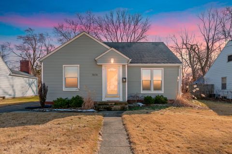 1616 Miles Avenue Kalamazoo City MI 49001