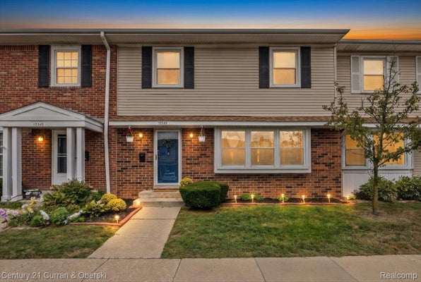 13349 LAKE POINT BLVD, VAN BUREN TOWNSHIP, MI 48111 - Image f5e1cd7fe7218ac26cfc31fbf6b6f729/2978689115