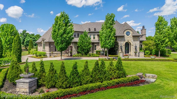 4911 PINNACLE BLVD, ROCHESTER, MI 48306 - Image f5e30c22c7d014c047ca03bb4846b5c0/2465419664