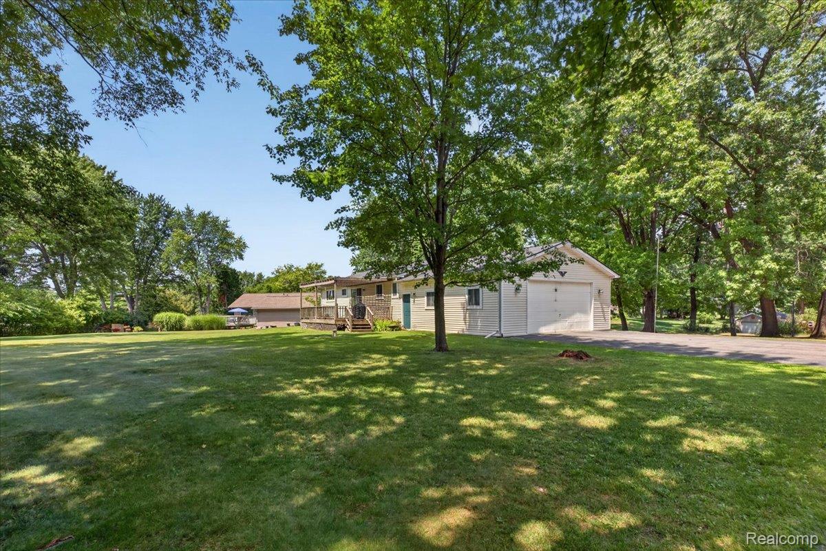 405 Hoag Drive