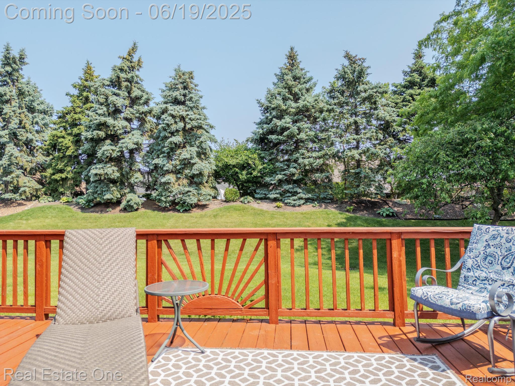 15719 Greenview
