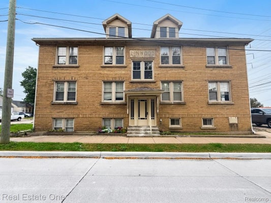 4700 CURTIS ST APT 2E, DEARBORN, MI 48126 - Image f5f54e9cab7c068d3dfd5f9fec38ec2a/1006643458