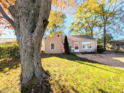 582 Riverside Drive Battle Creek City MI 49015