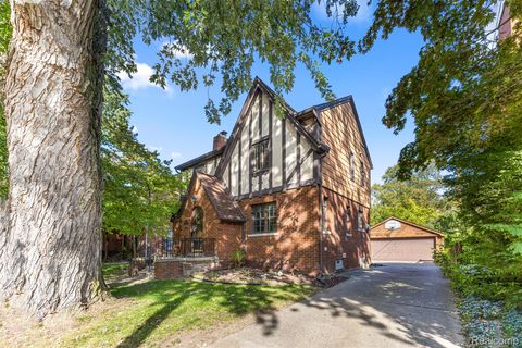 745 Beechmont Street Dearborn City MI 48124