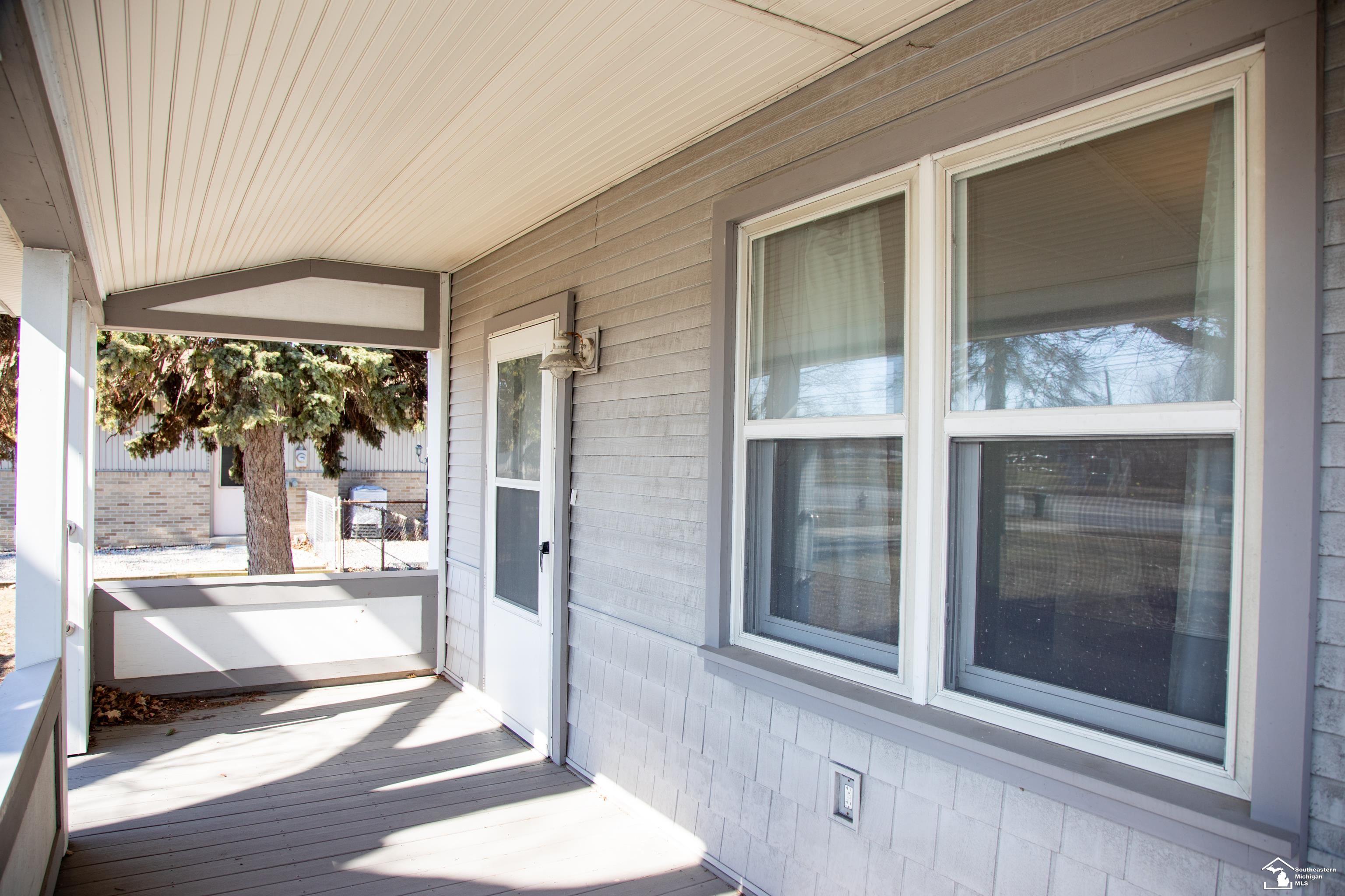 15708 Goddard Road