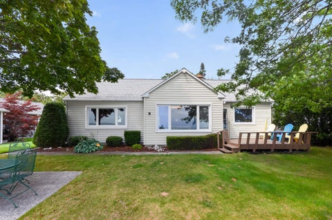 Photo of 1105 Bay Drive, Tawas Township, MI 48763 (MLS # 79080073003)