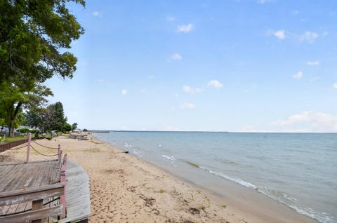 Tiny photo for 1105 Bay Drive, Tawas Township, MI 48763 (MLS # 79080073003)